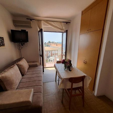 Apartments Andjus Sveti Stefan Eksteriør billede