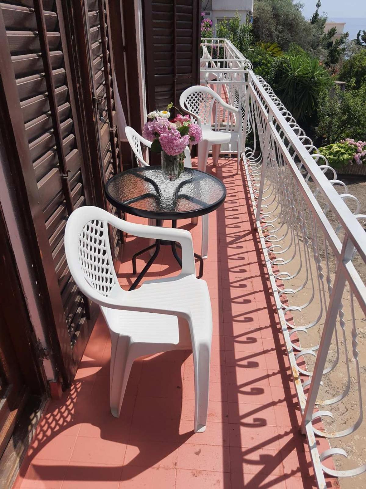 Apartments Andjus Sveti Stefan Eksteriør billede